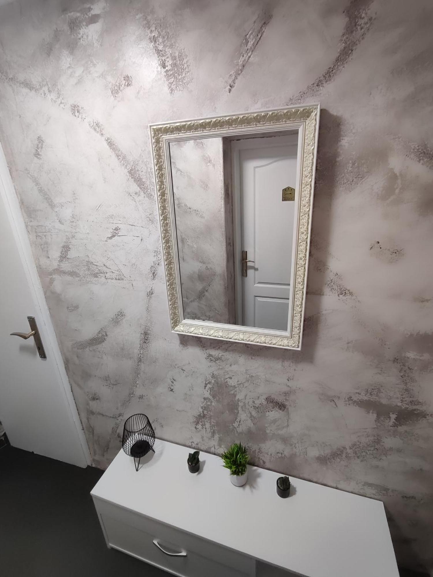Studio Apartman Free Parking Rubikon بلغراد المظهر الخارجي الصورة