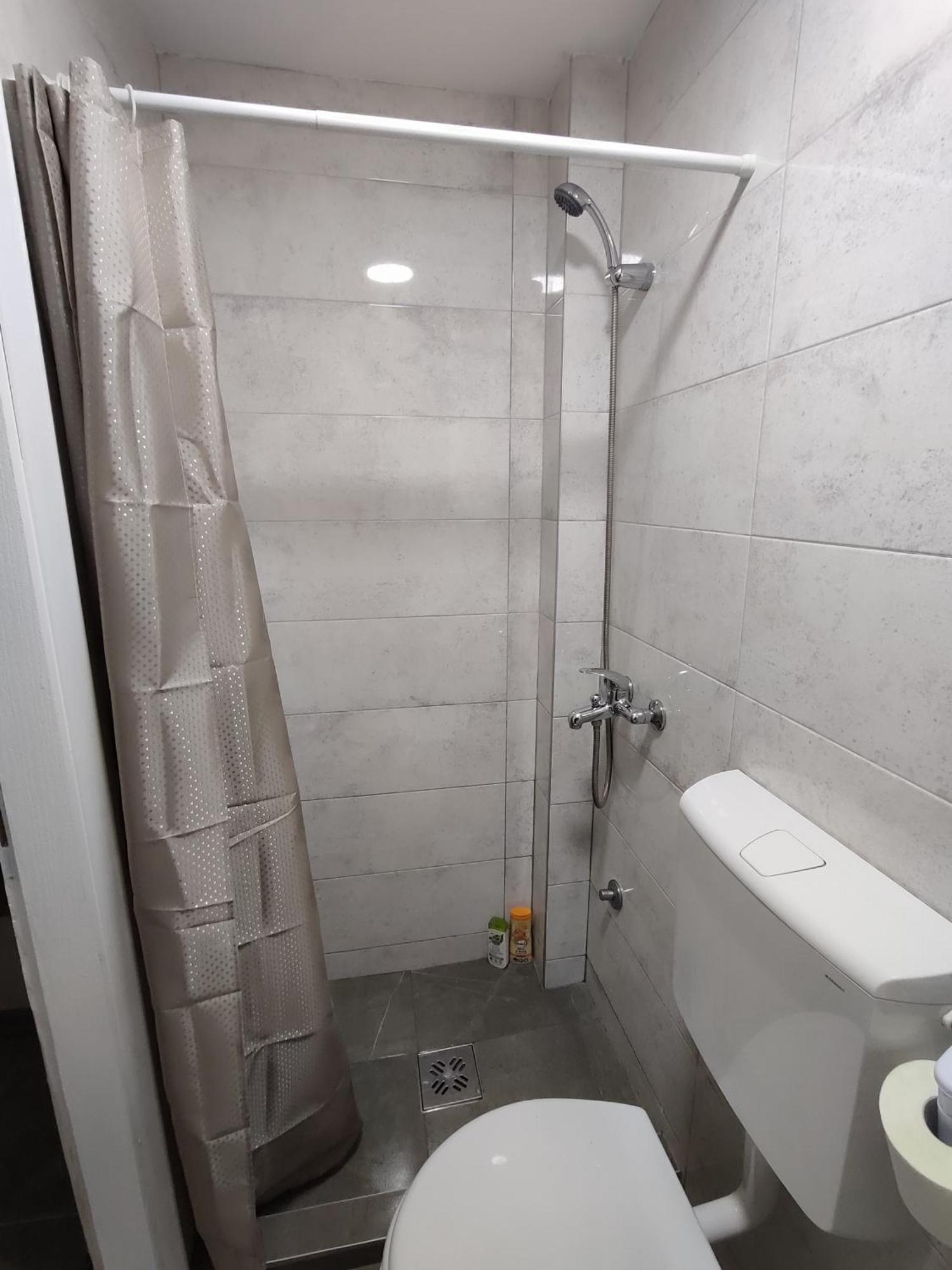 Studio Apartman Free Parking Rubikon بلغراد المظهر الخارجي الصورة